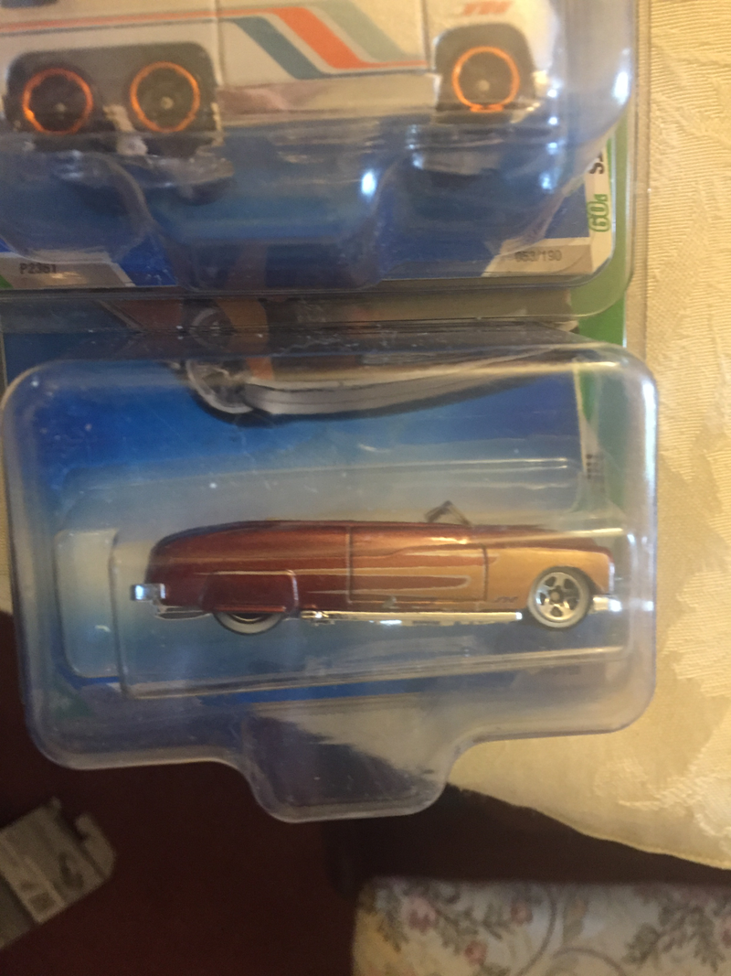 Illustration for article titled Colossal Die-Cast Collection - Box 67 - Whattaya Know, Hot Wheels!